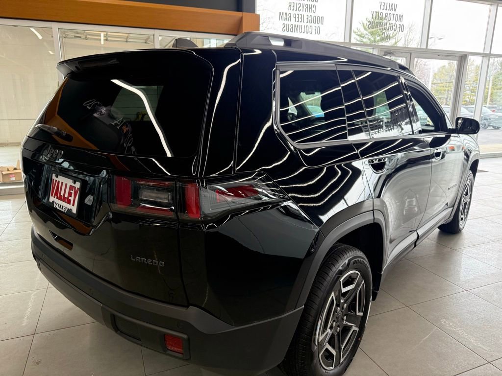 New 2026 Jeep Cherokee Laredo image 3