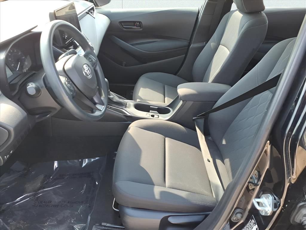 Used 2023 Toyota Corolla LE image 15