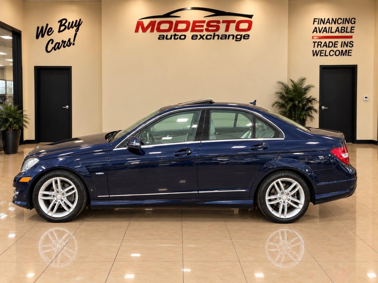 Used 2012 Mercedes-Benz C 250 Sedan image 6