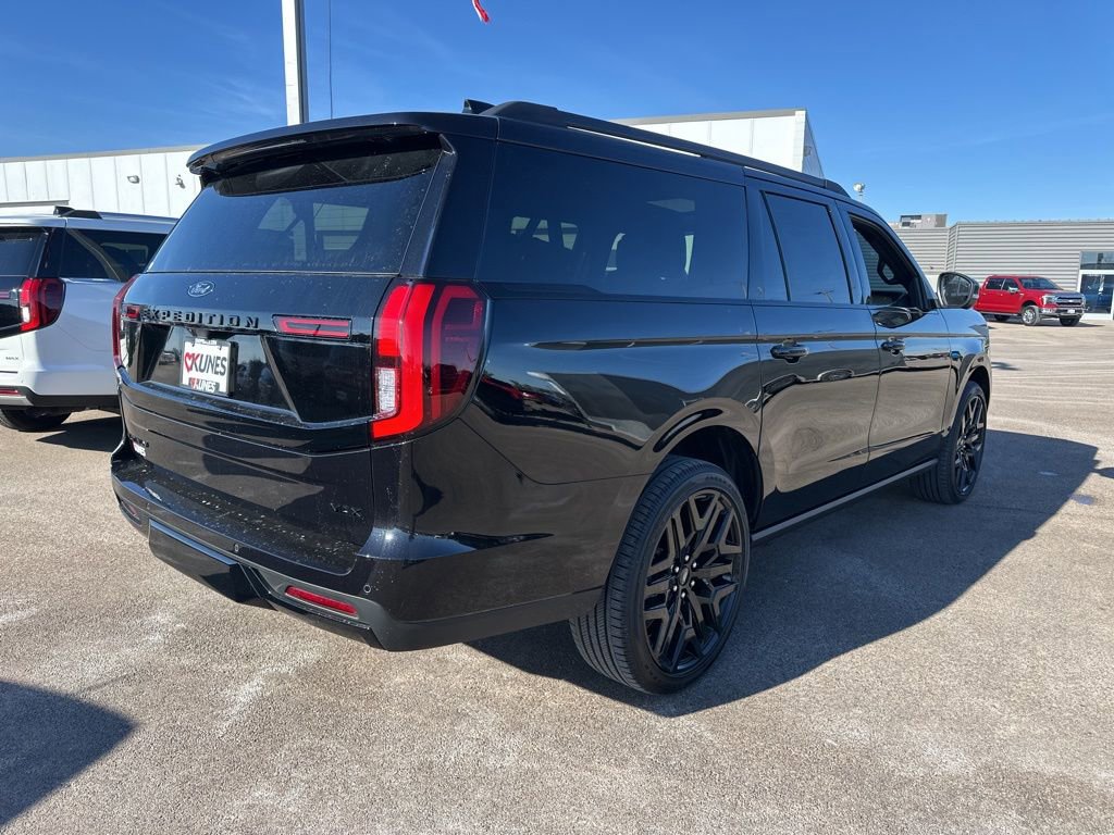 New 2026 Ford Expedition Max Platinum w/ Stealth Performance Package image 11