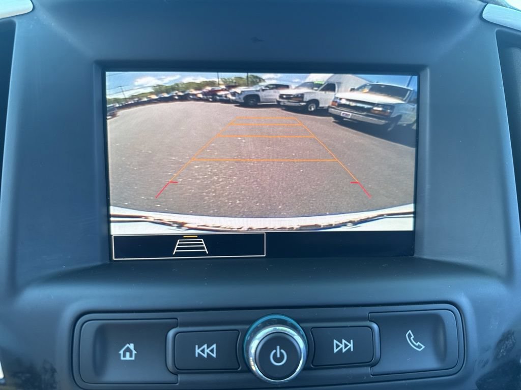 Used 2024 GMC Terrain SLE AWD/4WD image 22