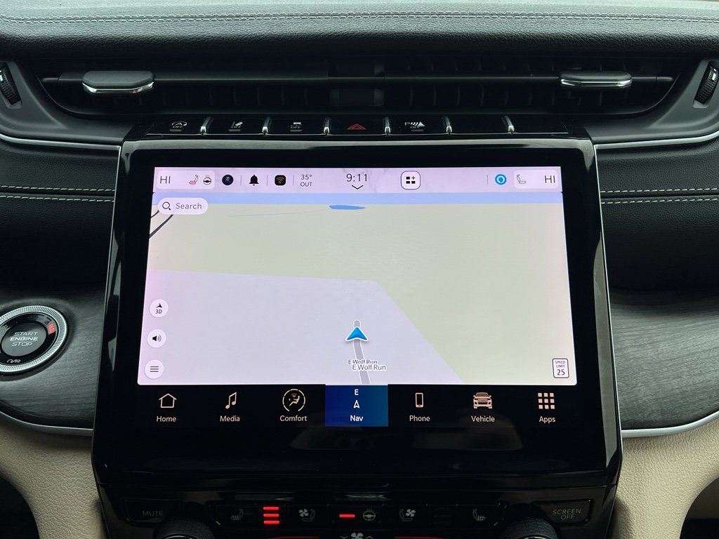 Used 2024 Jeep Grand Cherokee Limited w/ Luxury Tech Group II image 25