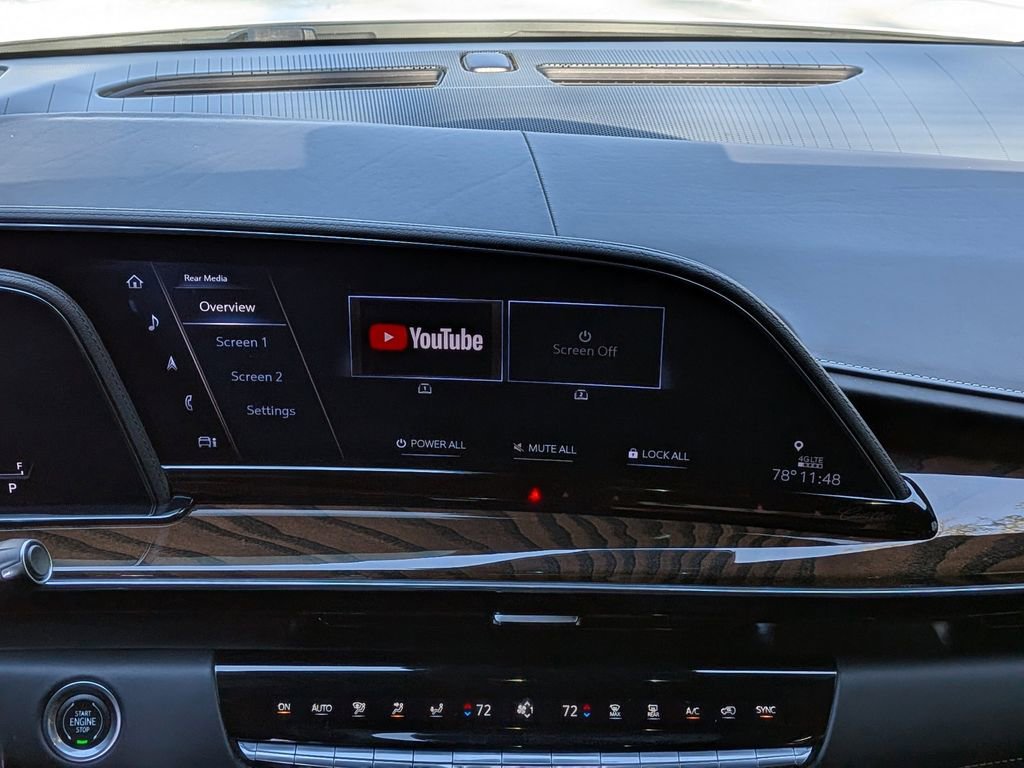 Used 2022 Cadillac Escalade ESV Sport Platinum w/ Heavy-Duty Trailer Package image 22