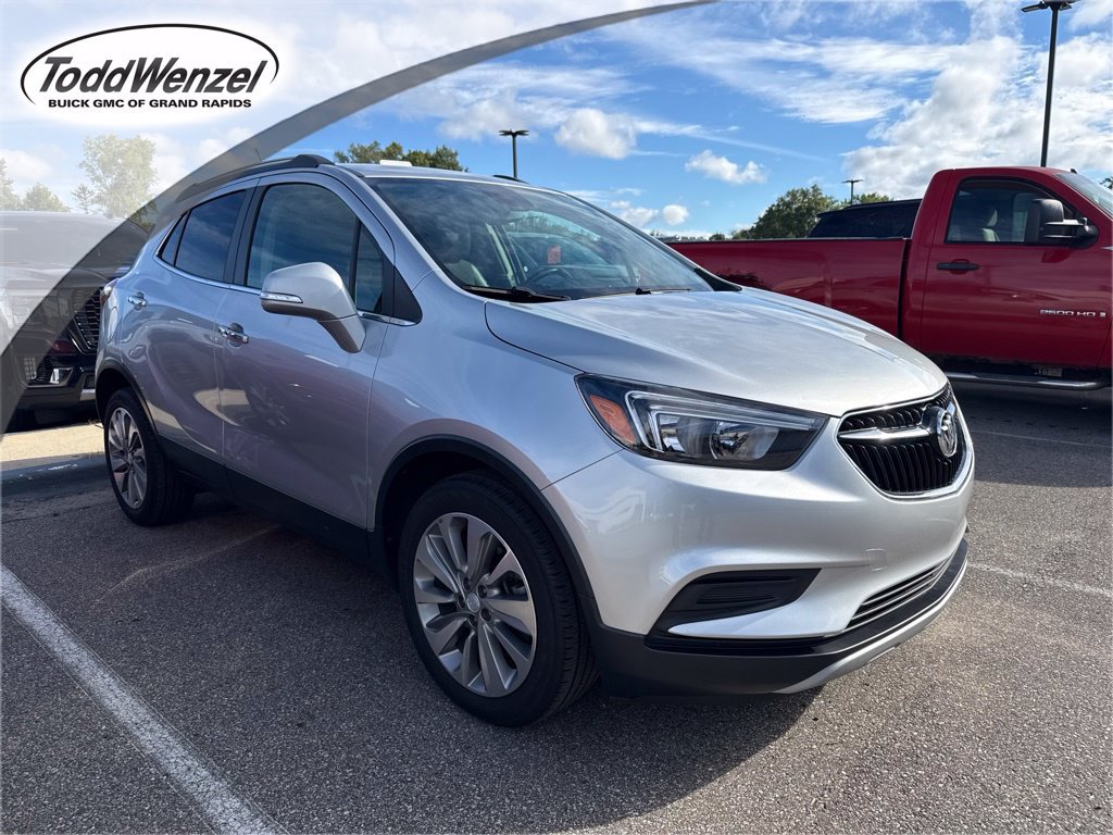 Used 2019 Buick Encore Preferred FWD image 1