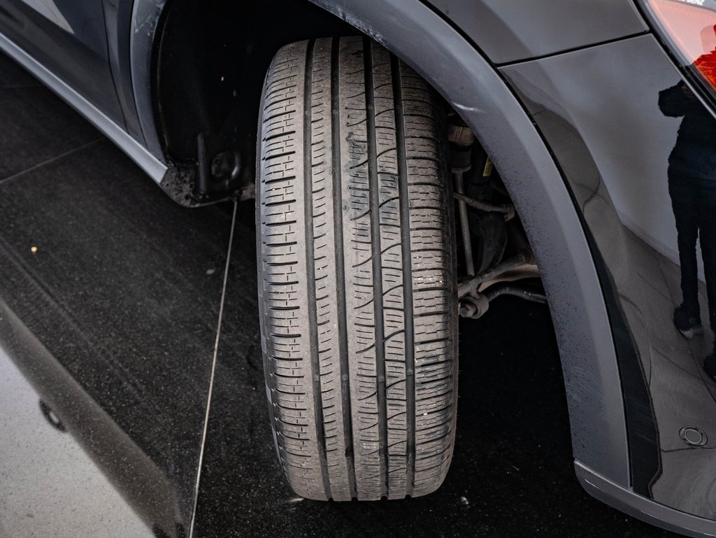 Used 2020 Mercedes-Benz GLE 350 4MATIC image 36