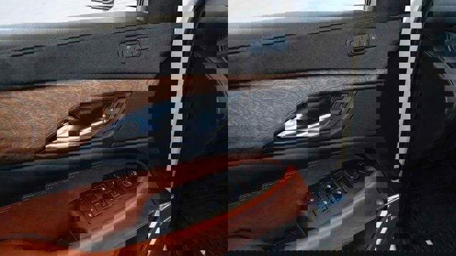 Used 2019 Cadillac Escalade ESV Premium Luxury image 43