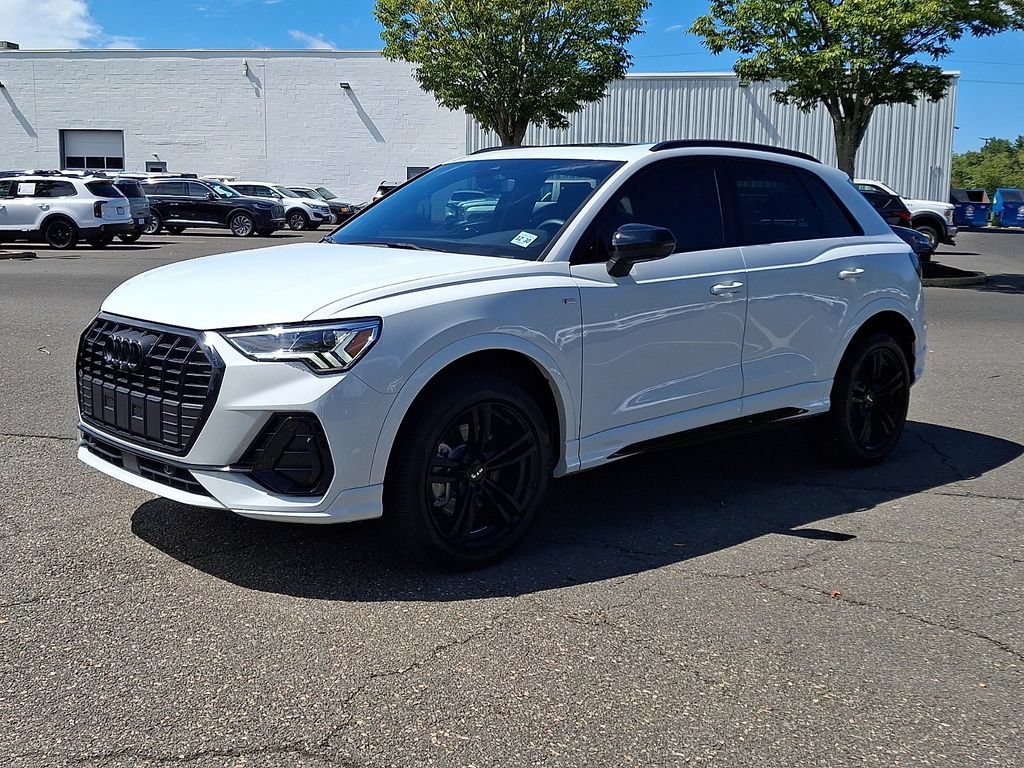 Used 2025 Audi Q3 2.0T Premium Plus AWD/4WD image 6