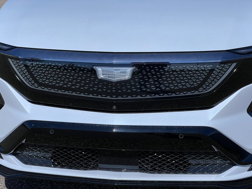 New 2026 Cadillac Optiq V AWD/4WD image 38