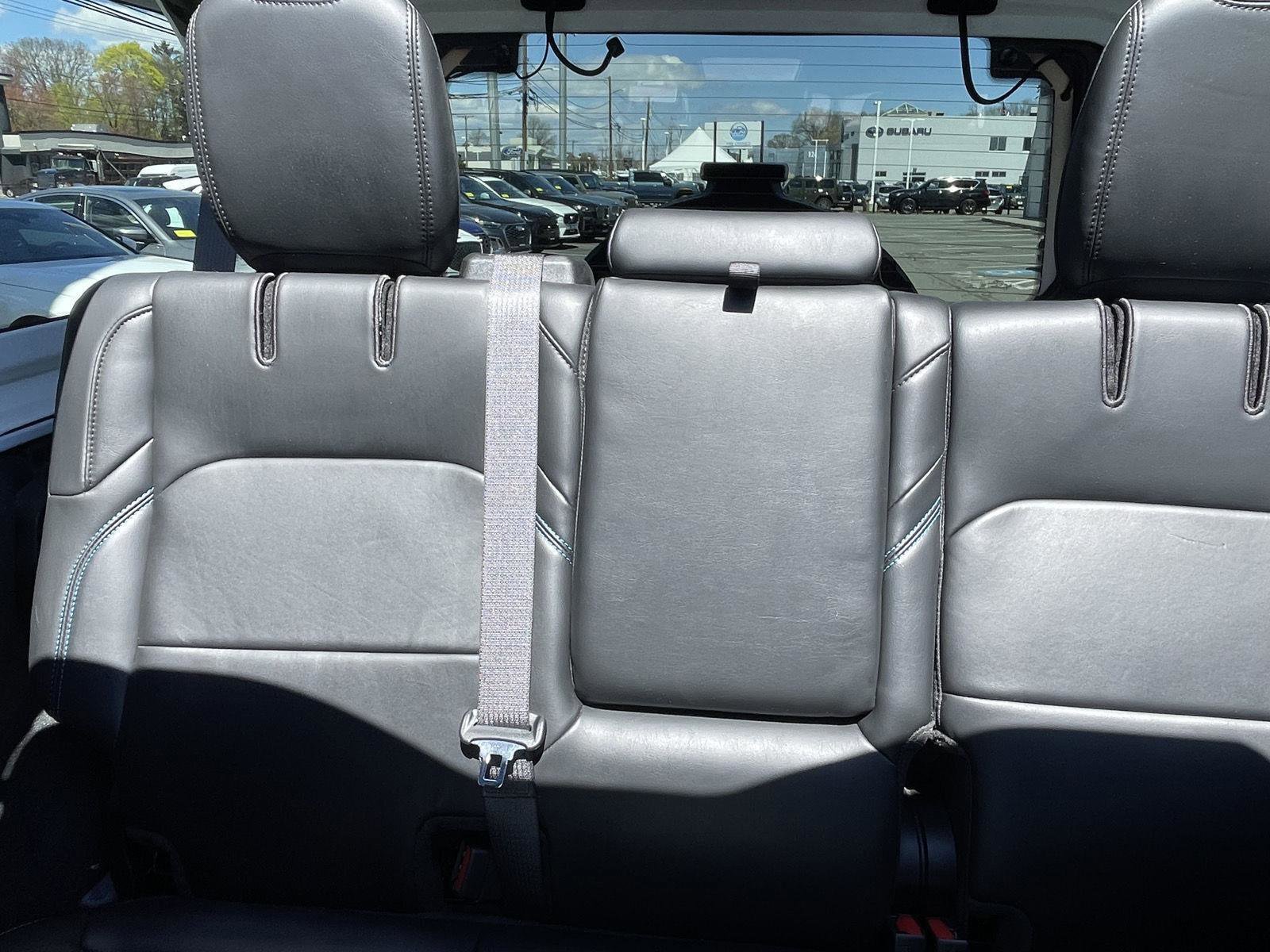 Used 2024 Jeep Wrangler Unlimited Rubicon 4xe AWD/4WD image 25