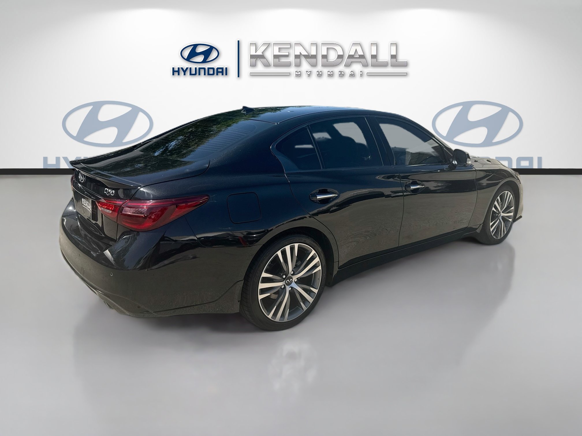 Used 2023 INFINITI Q50 Sensory RWD image 6