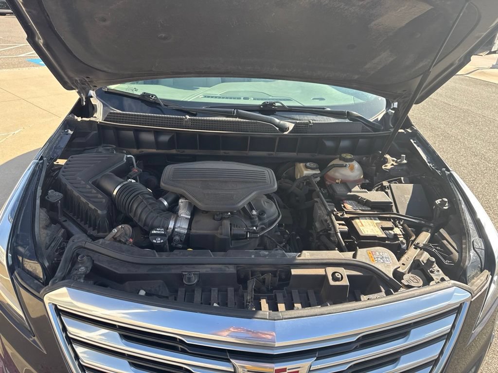 Used 2017 Cadillac XT5 Luxury w/ Driver Awareness Package FWD image 14
