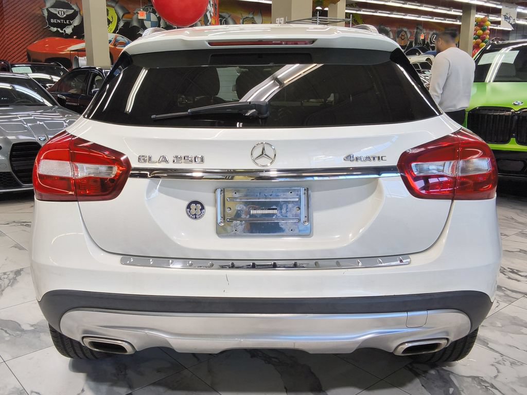 Used 2015 Mercedes-Benz GLA 250 4MATIC image 7