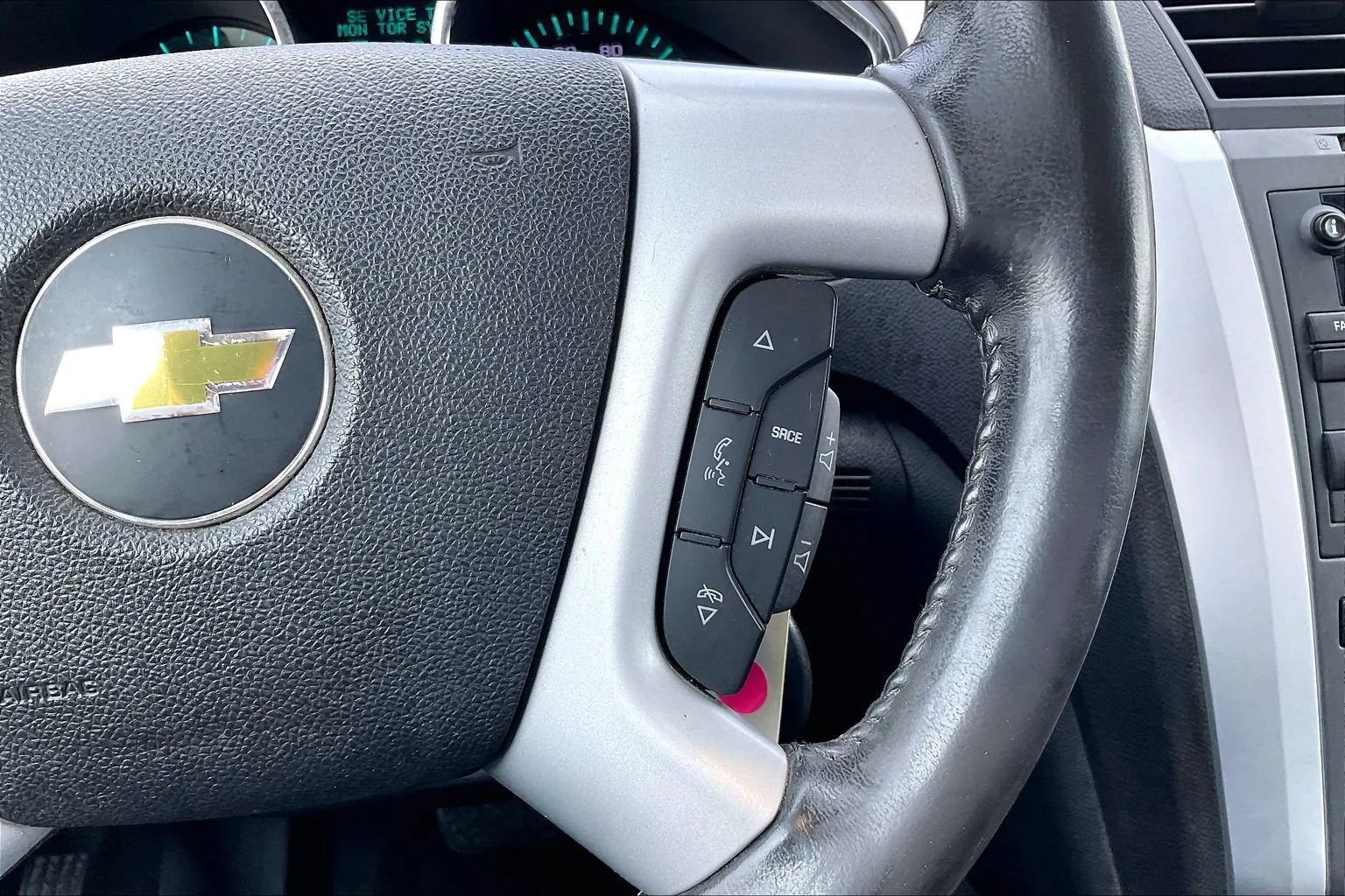 Used 2012 Chevrolet Traverse LT AWD/4WD image 17