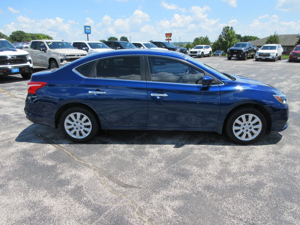 Used 2017 Nissan Sentra S FWD image 6