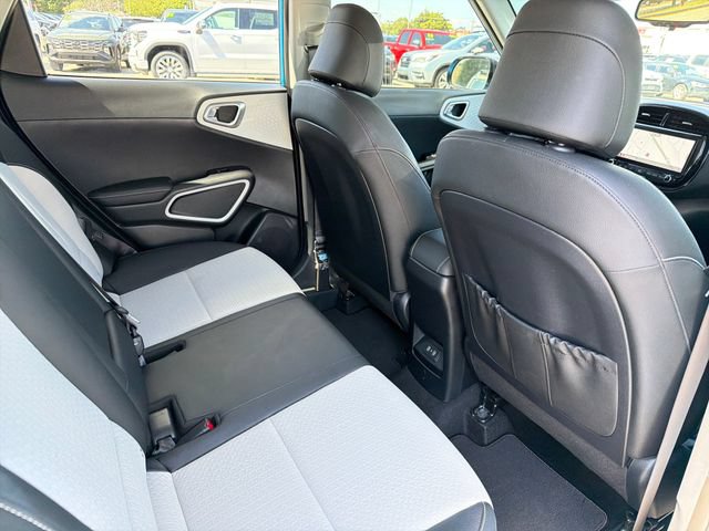 Certified 2024 Kia Soul GT-Line FWD image 27
