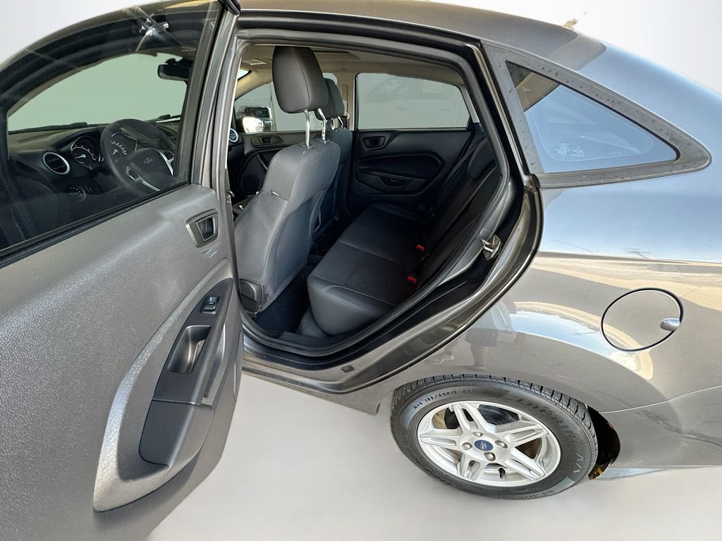 Used 2019 Ford Fiesta SE FWD image 26