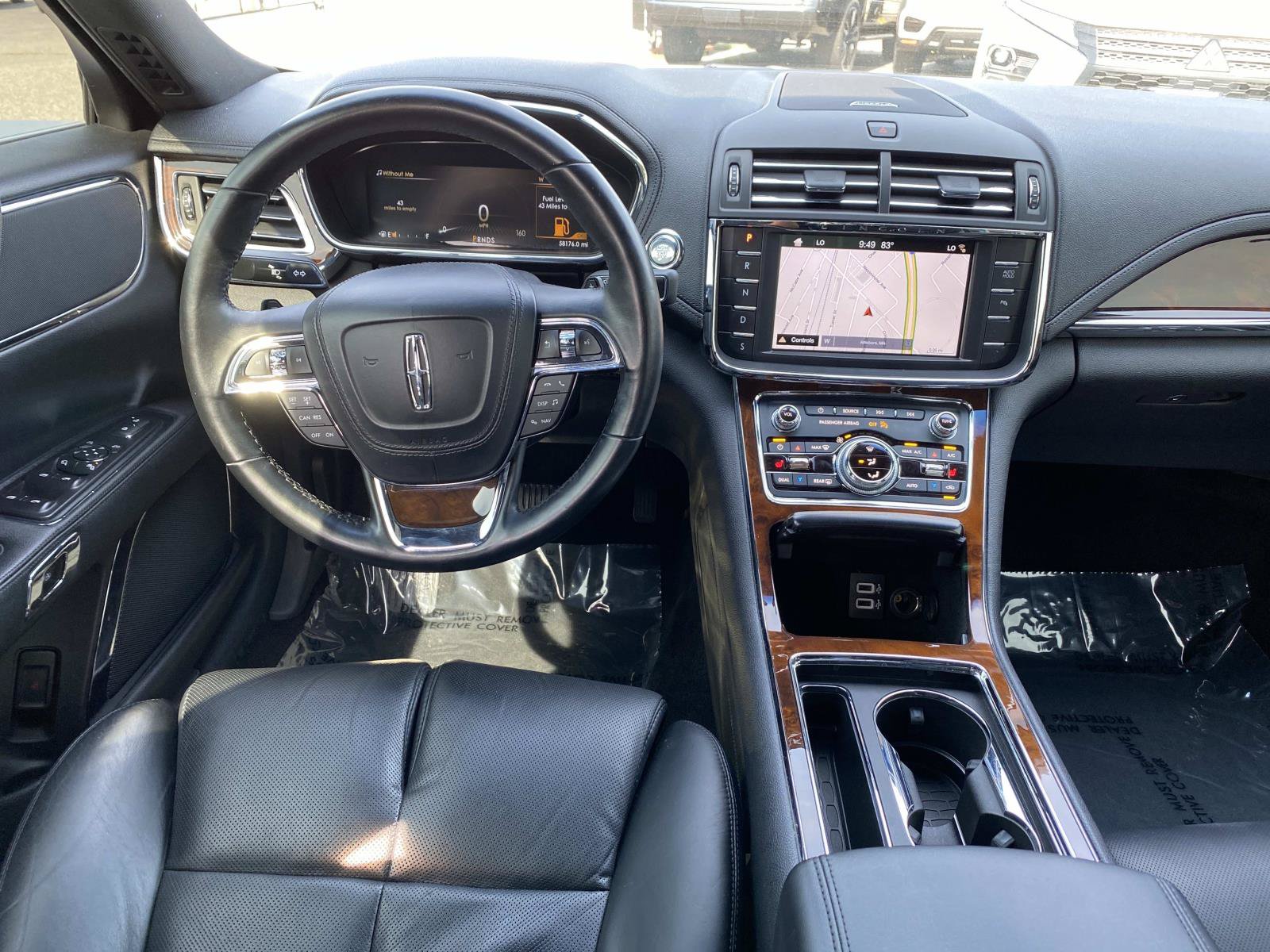 Used 2017 Lincoln Continental Select FWD image 9