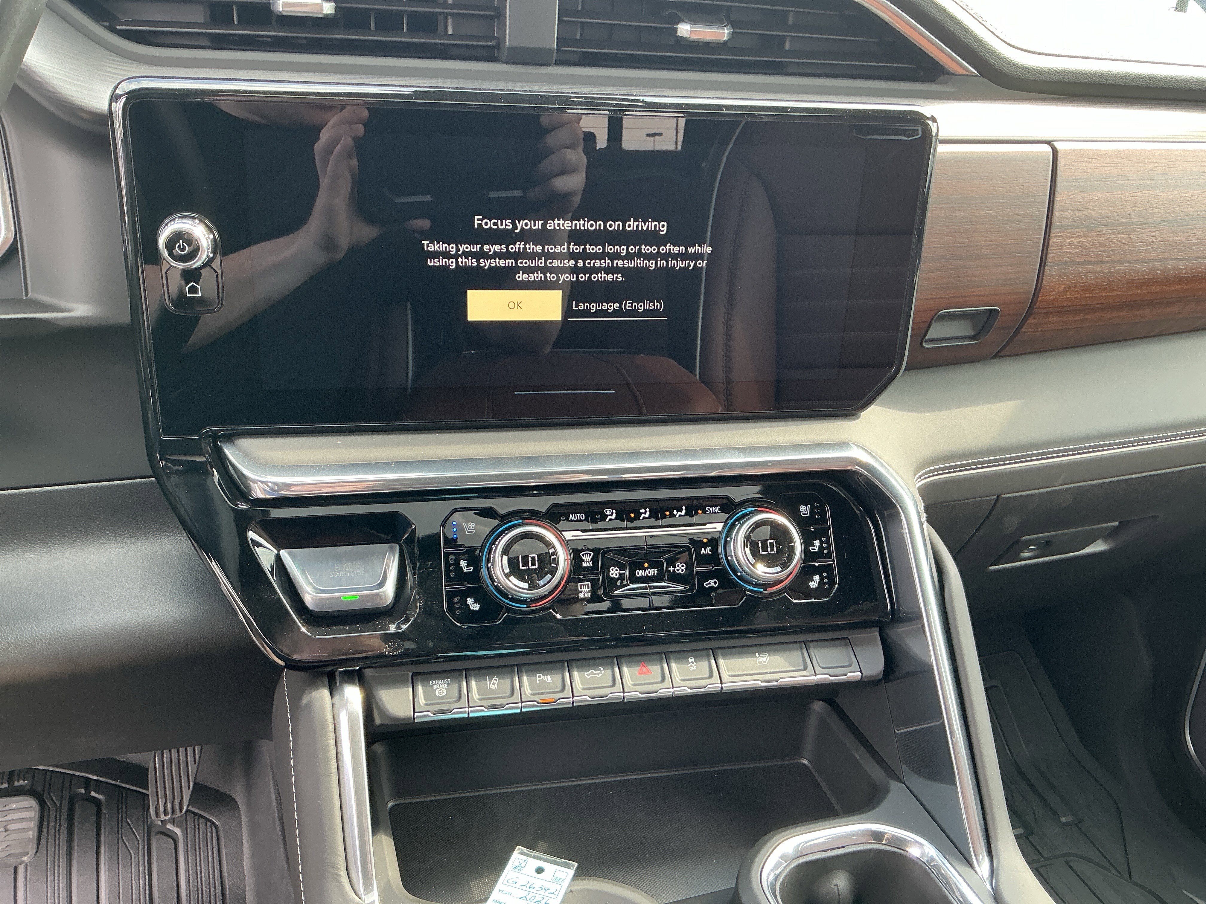 New 2026 GMC Sierra 3500 Denali Ultimate AWD/4WD image 19