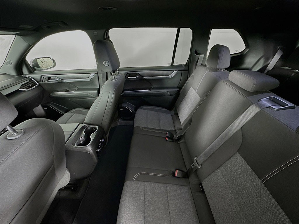 Used 2025 GMC Acadia Elevation image 22