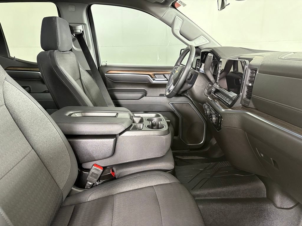Used 2025 Chevrolet Silverado 1500 LT w/ LPO, Dark Essentials Package RWD image 14