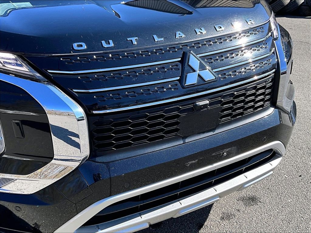 Used 2022 Mitsubishi Outlander SEL AWD/4WD image 25