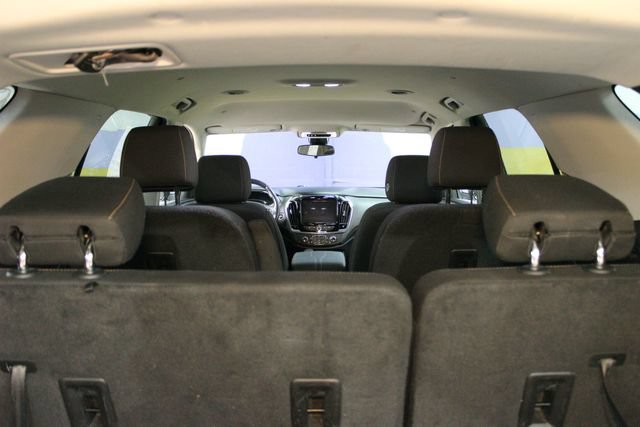 Used 2021 Chevrolet Traverse LT w/ LPO, Floor Liner Package AWD/4WD image 16