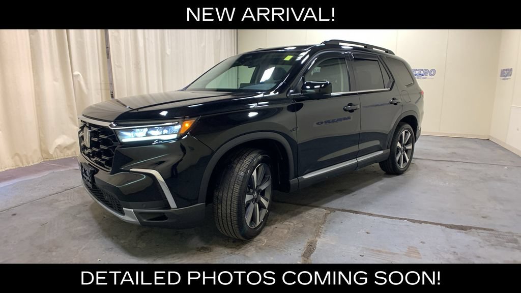 Used 2025 Honda Pilot Elite image 7