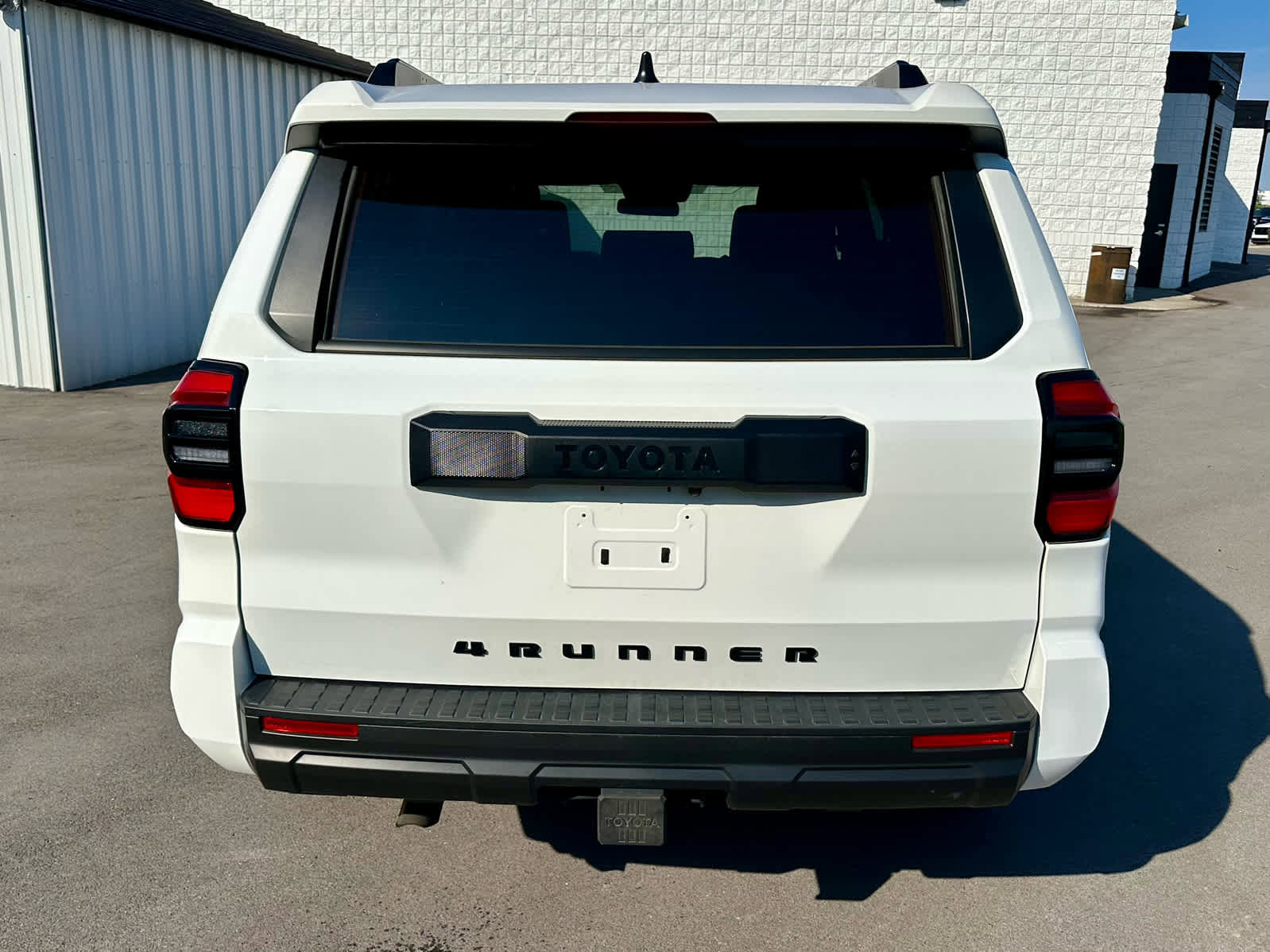 Used 2025 Toyota 4Runner SR5 AWD/4WD image 6