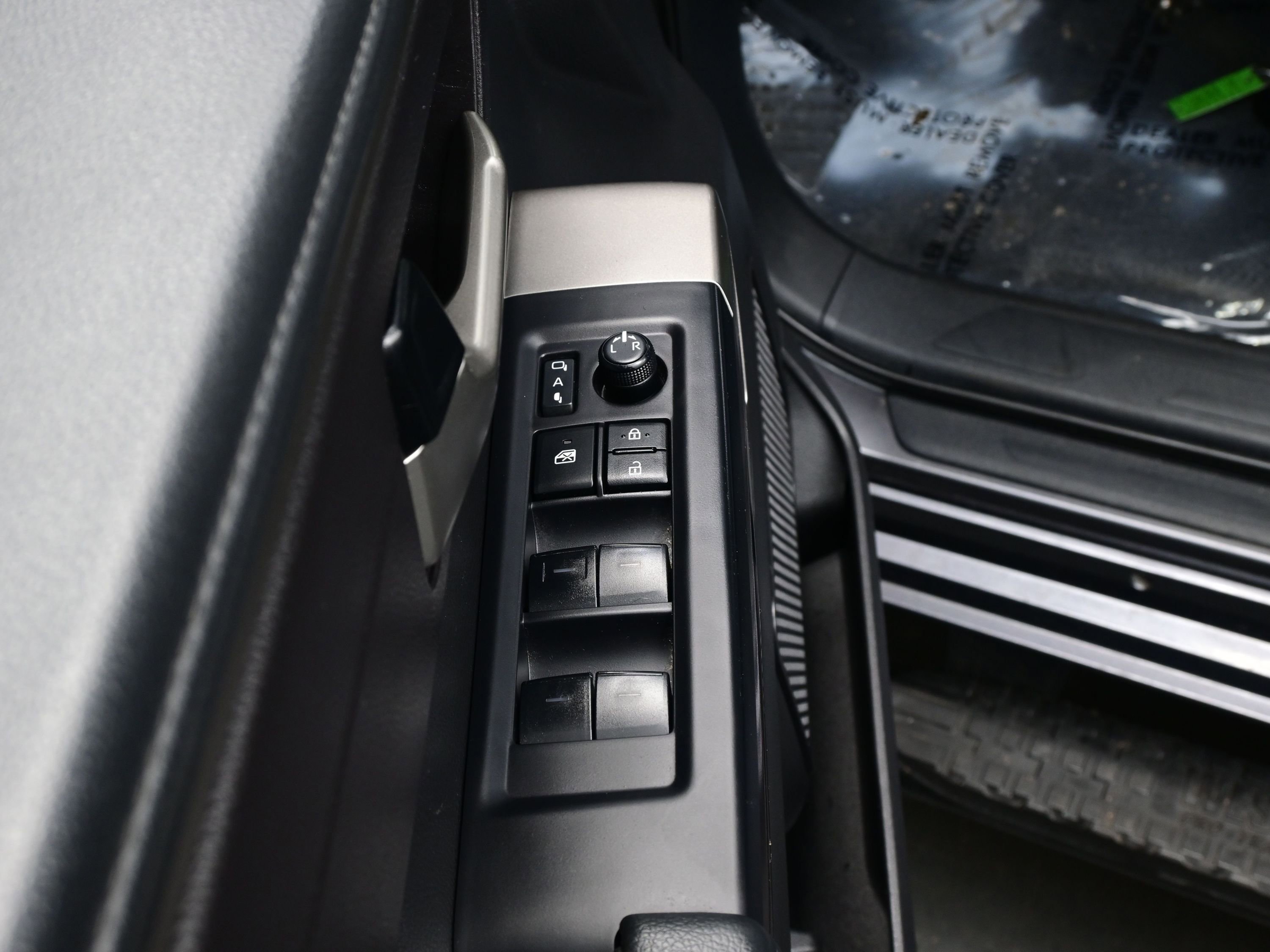 Used 2022 Toyota Tundra SR5 image 10