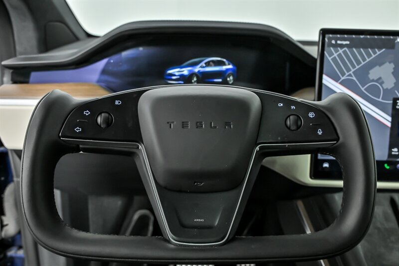 Used 2023 Tesla Model X AWD/4WD image 24