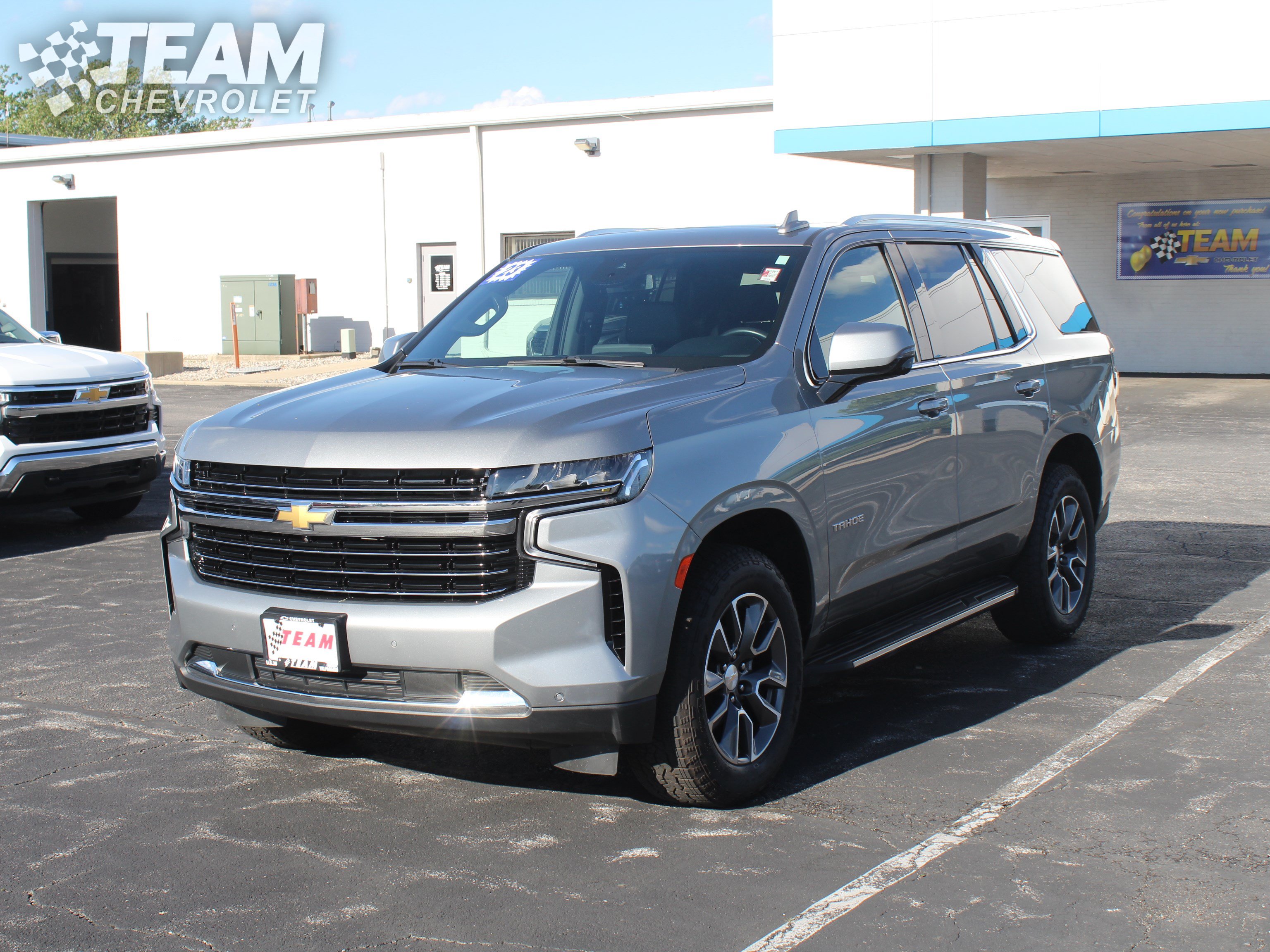 Certified 2023 Chevrolet Tahoe LT w/ Luxury Package AWD/4WD image 8