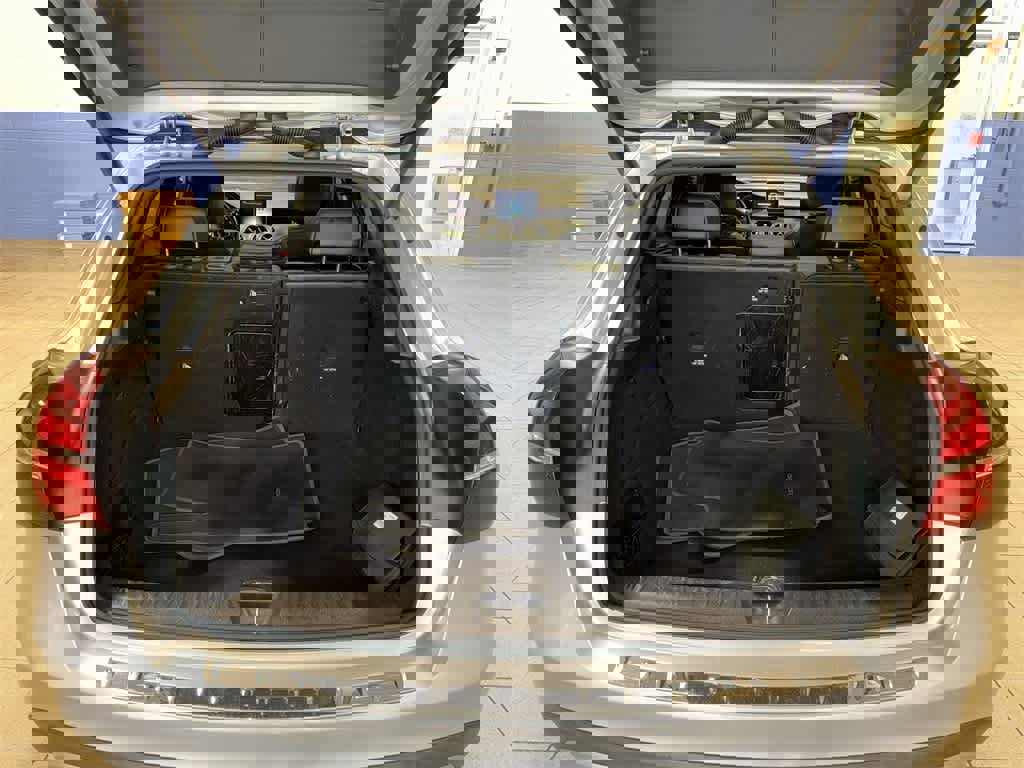 Used 2019 Mercedes-Benz GLA 250 4MATIC image 11