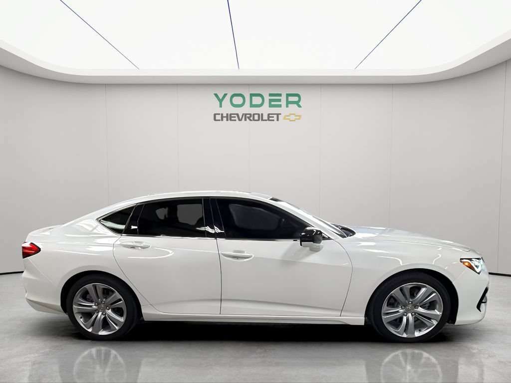 Used 2022 Acura TLX w/ Technology Package FWD image 3
