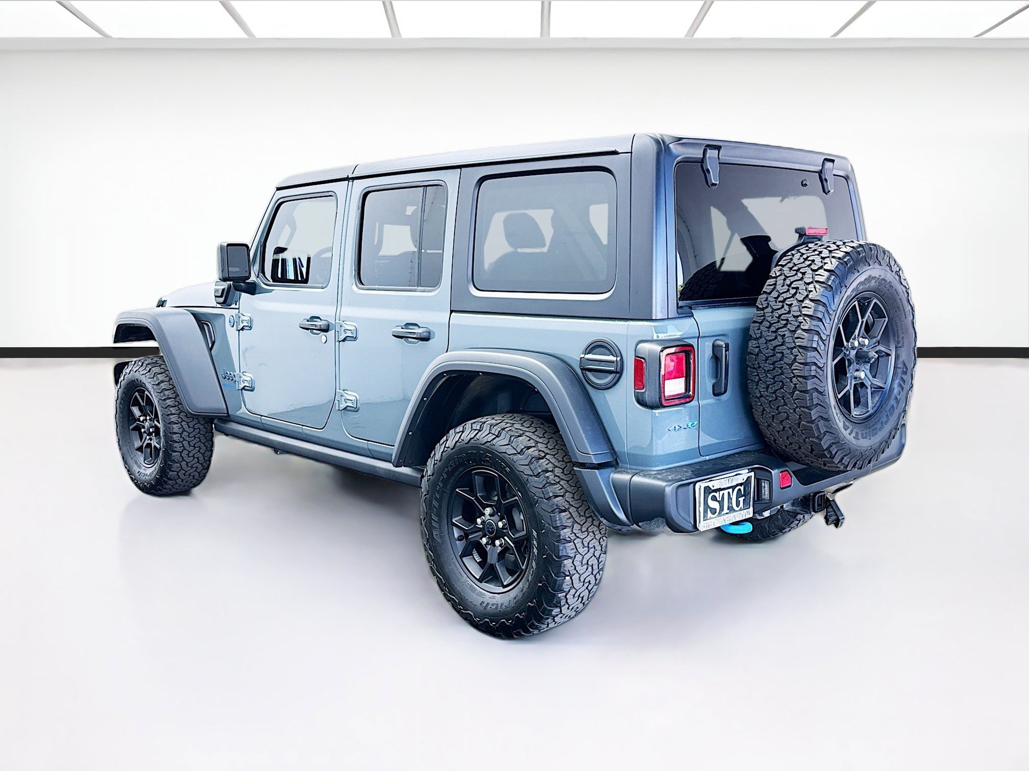 Used 2024 Jeep Wrangler Unlimited AWD/4WD image 6