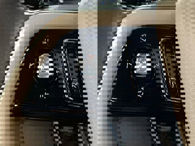 Used 2022 Lincoln Corsair AWD w/ Premium Package image 19