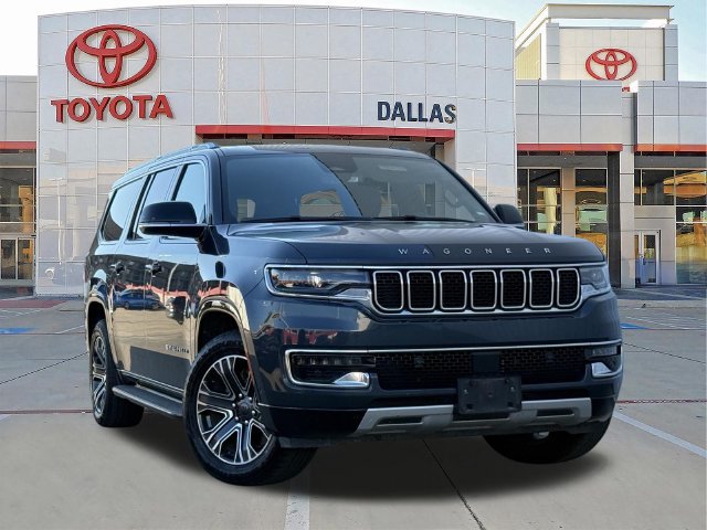 Used 2024 Jeep Wagoneer L Series II AWD/4WD image 1