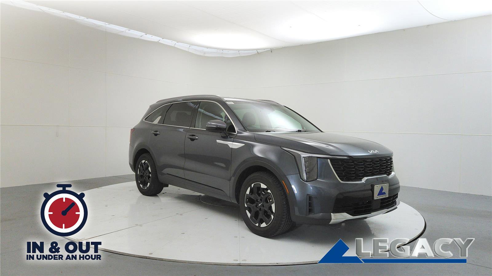 Used 2024 Kia Sorento S image 1