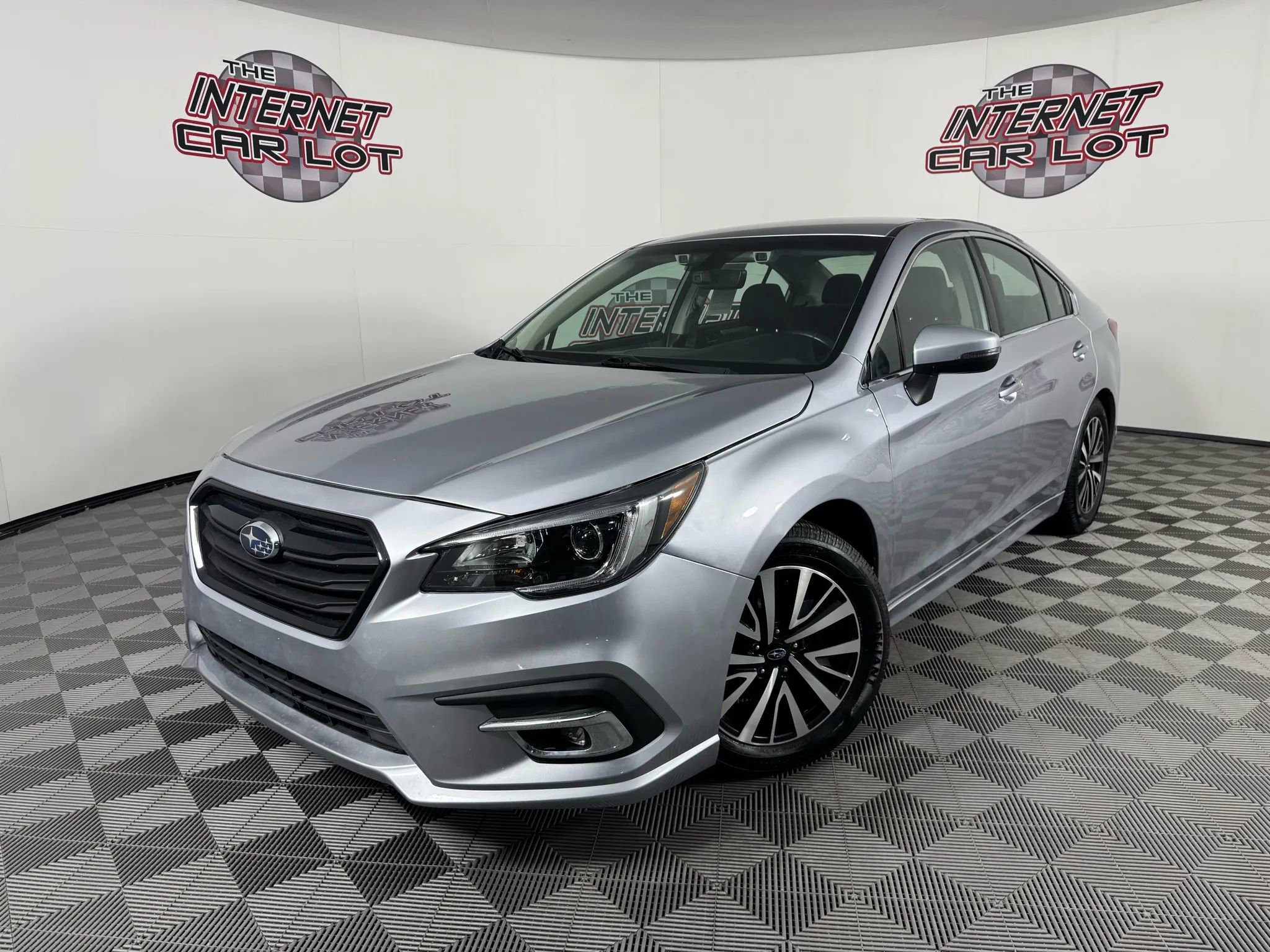 Used 2018 Subaru Legacy 2.5i Premium w/ Eyesight & BSD & Rcta & HBA image 1