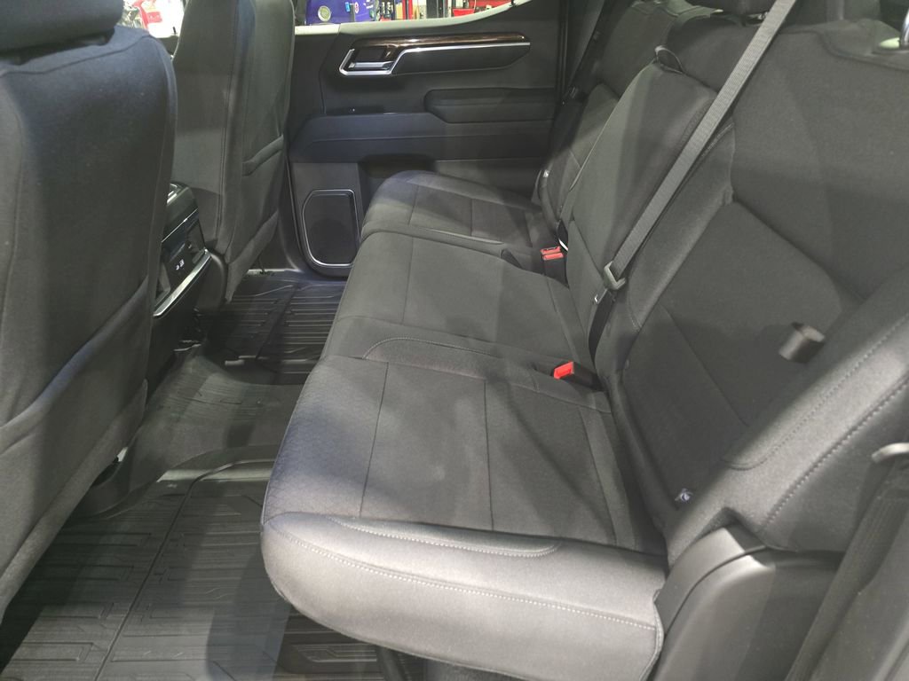 New 2026 GMC Sierra 1500 Elevation image 14