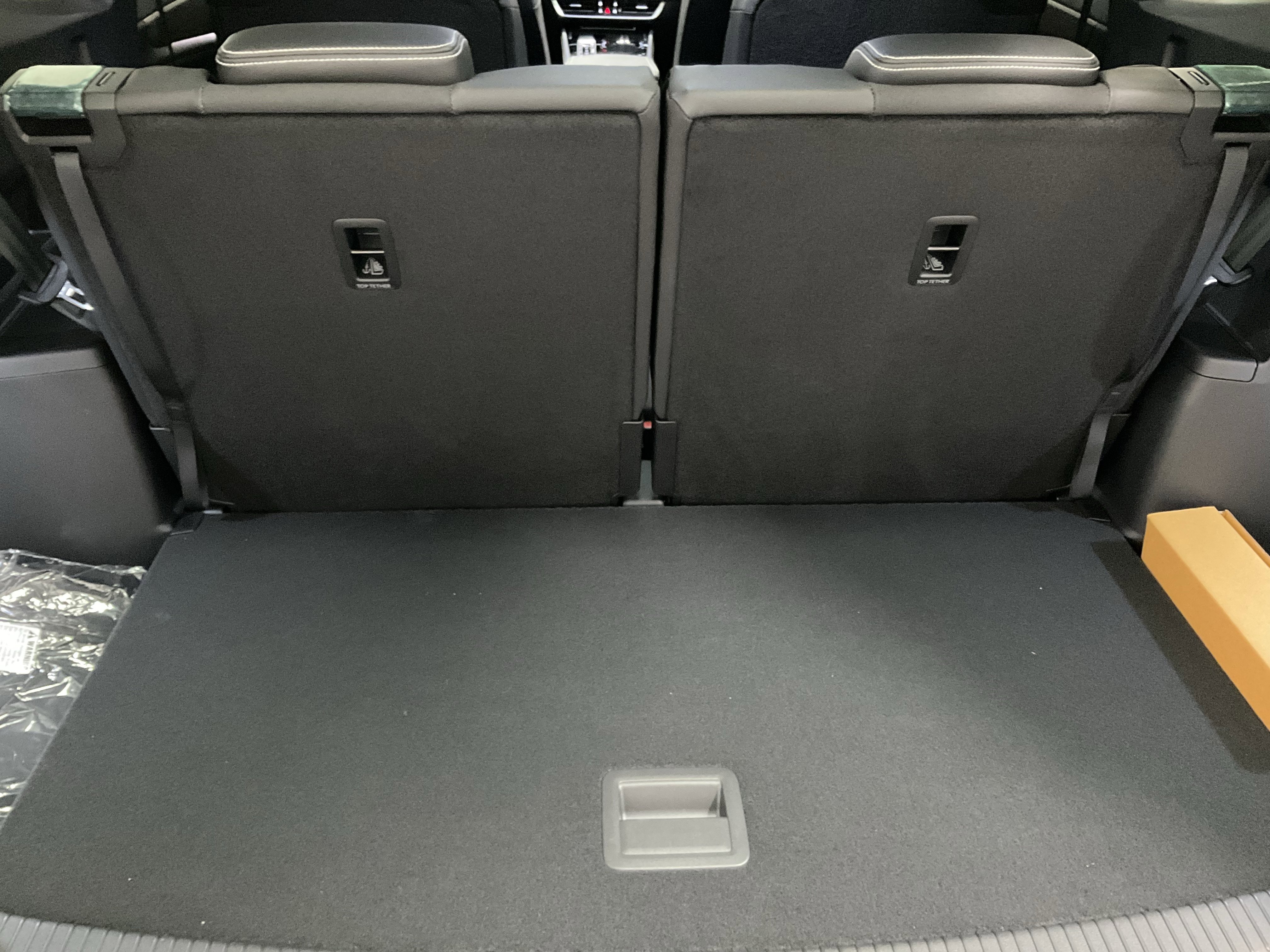 New 2026 Volkswagen Atlas SEL Premium R-Line image 19