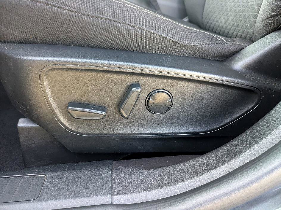 Used 2023 Ford Escape Active w/ Tech Pack #1 image 12