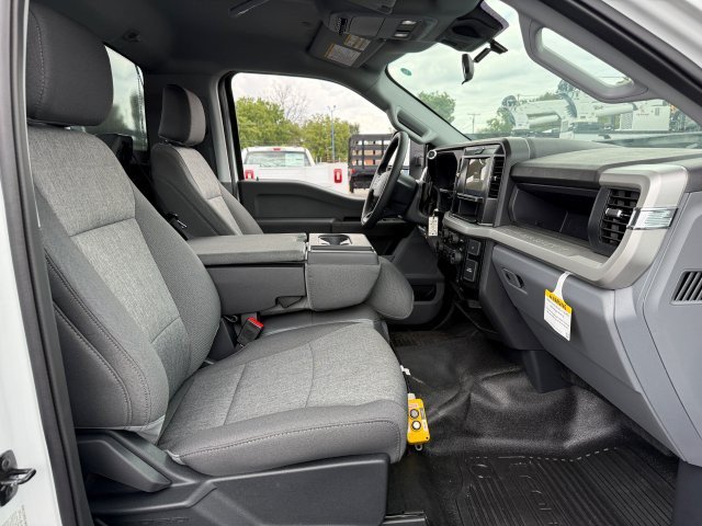New 2025 Ford F350 XL w/ XL Chrome Package AWD/4WD image 16