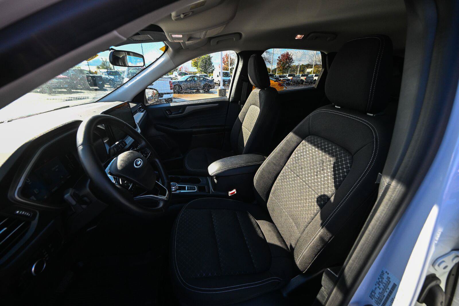 Used 2024 Ford Escape Active w/ Tech Pack #1 AWD/4WD image 19