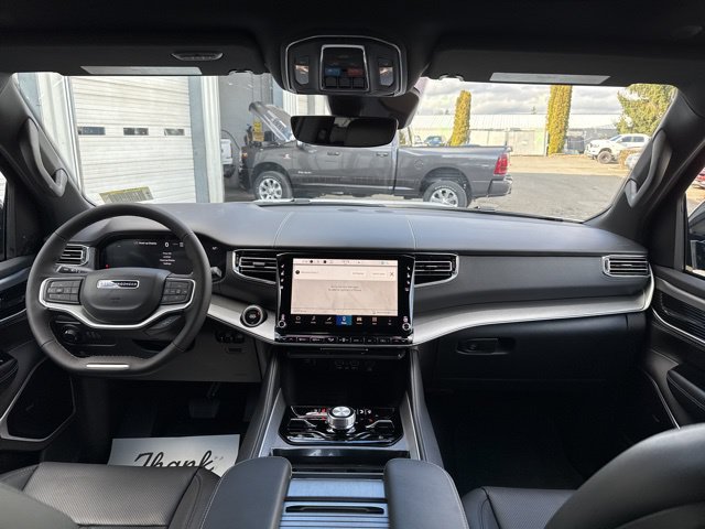 New 2026 Jeep Grand Wagoneer Limited AWD/4WD image 12