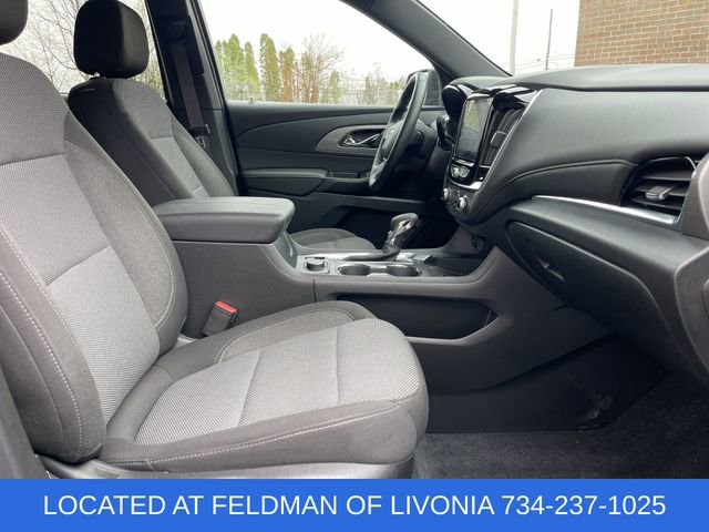 Used 2023 Chevrolet Traverse LT FWD image 26