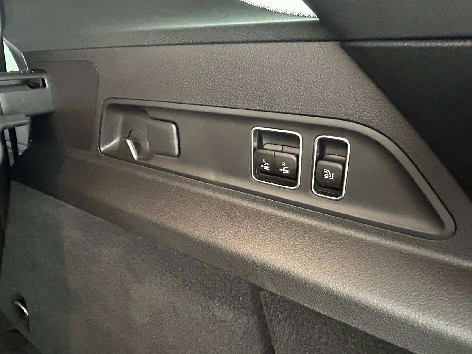 Used 2023 Mercedes-Benz GLE 63 AMG S image 41