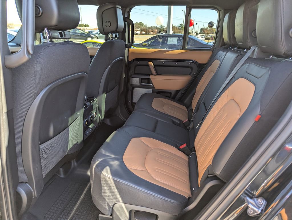 Used 2023 Land Rover Defender 130 X image 13