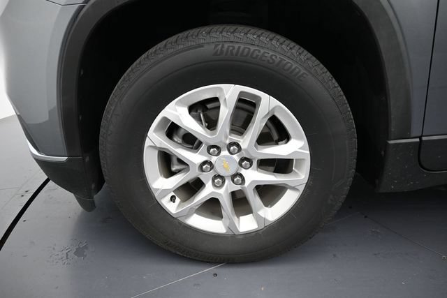 Used 2021 Chevrolet Traverse LT FWD image 9