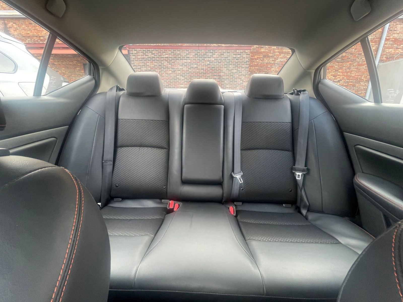 Used 2025 Nissan Altima 2.5 SR image 38