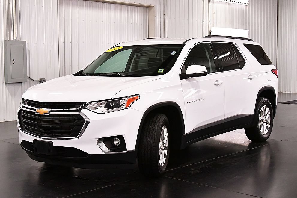 Used 2021 Chevrolet Traverse LT AWD/4WD image 3